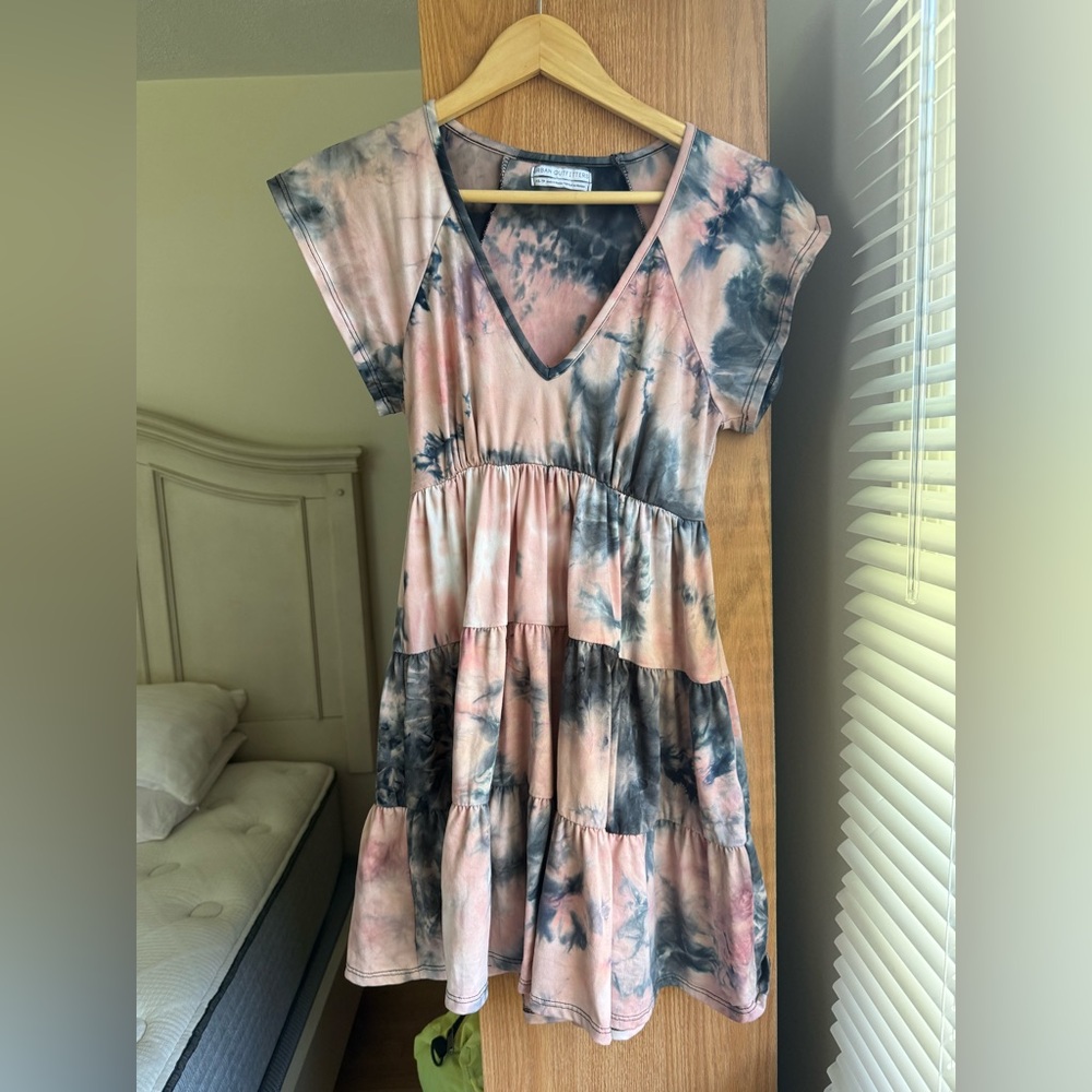 UO Julia Tiered Ruffle Mini Dress - Picture 1 of 5